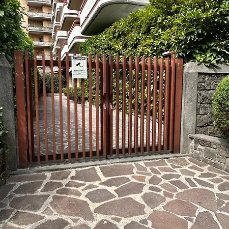 Martha Lisa House